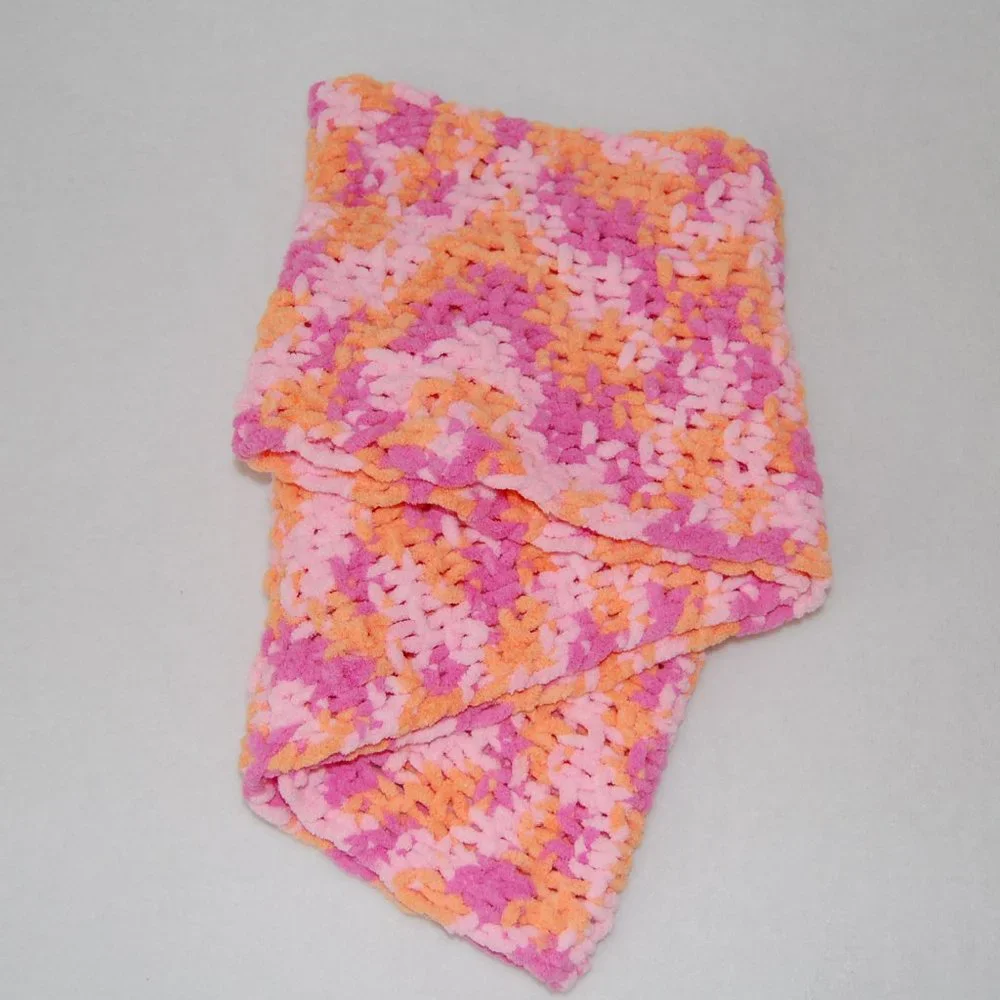 NEW Handmade Super Soft Bulky Knit Infinity Scarves